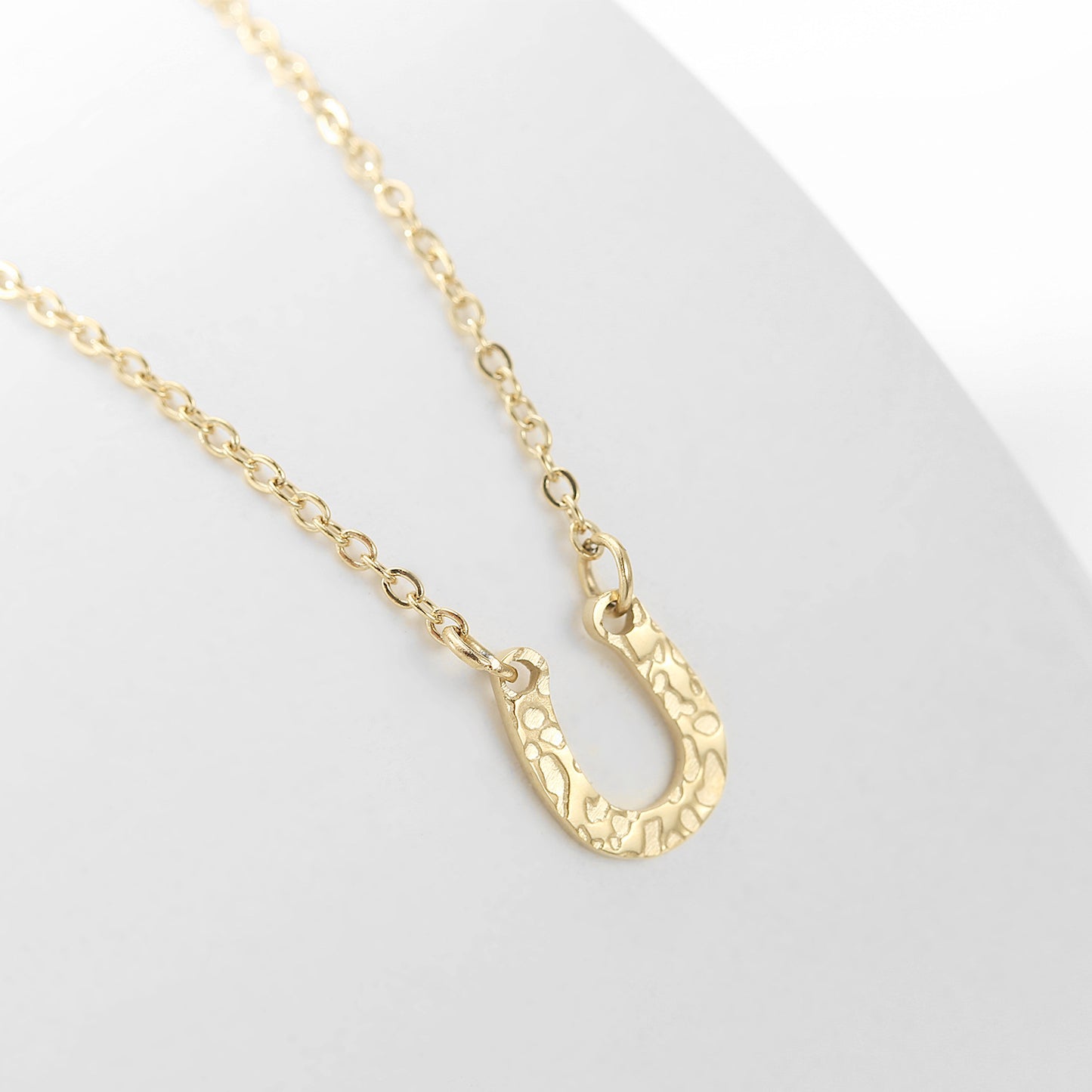 Horseshoe Pendant Necklace